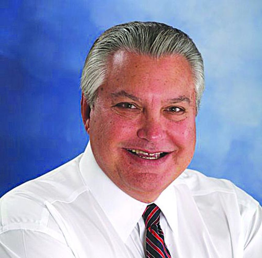 Martínez acusa a Hernández de provocar un déficit democrático