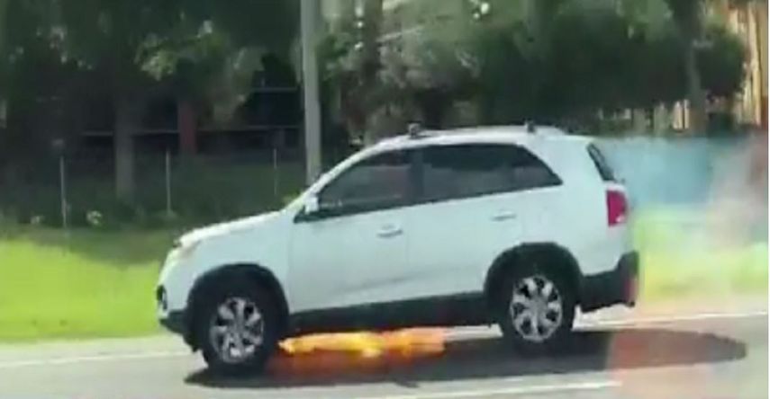 Susan King conducía el Kia Sorento del 2012 cuando estuvo a punto de morir quemada dentro del auto.