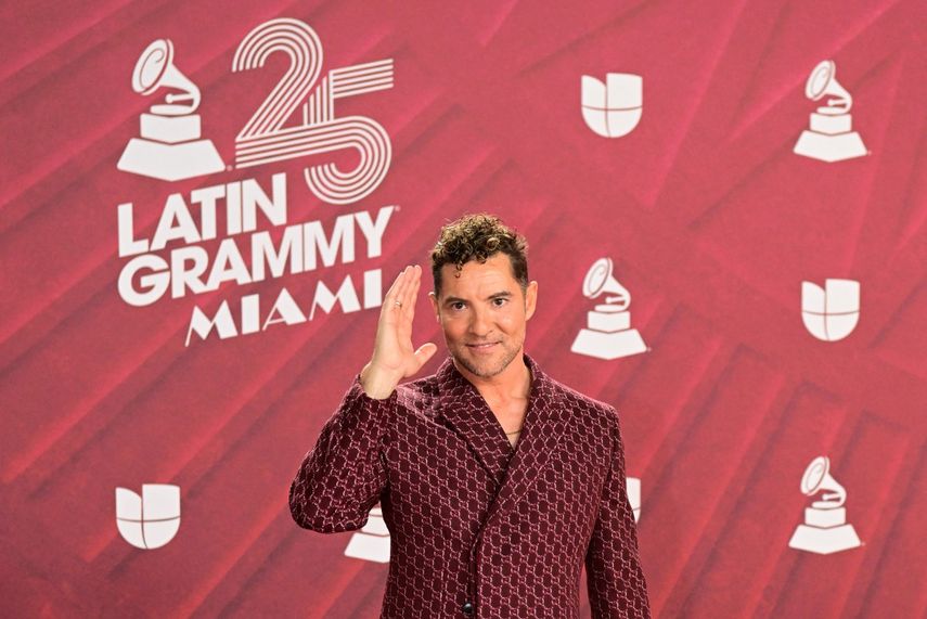 El cantautor español David Bisbal asiste a la 25a Entrega Anual de los Premios Latin Grammy en el Kaseya Center en Miami, Florida, el 14 de noviembre de 2024.