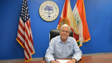 Diario las Américas | Manolo Reyes by Jesus Hdez 0b.jpg