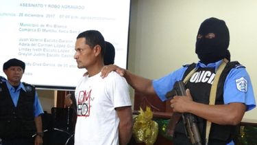 Freddy Cruz García, de 35 años, es el presunto autor del asesinato de una familia en Río Blanco, Nicaragua.