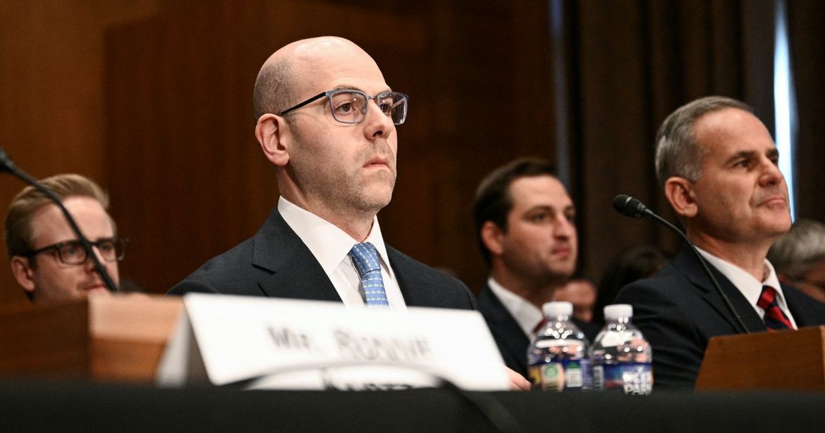 El conservador Stephen Miran se convierte en nuevo gobernador de la Reserva Federal