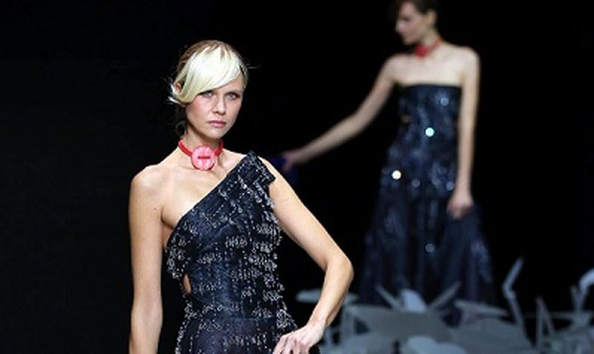  Giorgio Armani presentó la colección primavera/verano 2016 en la Semana de la Moda de Milán. (EFE)