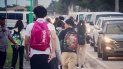 Estudiantes en su primer día de escuela en Miami-Dade. Estudiantes en su primer día de escuela en Miami-Dade.