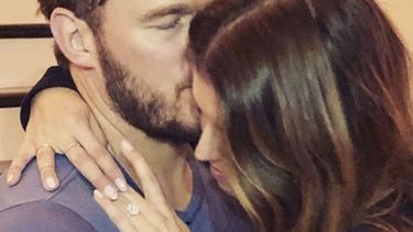 La pareja lleva varios meses saliendo.