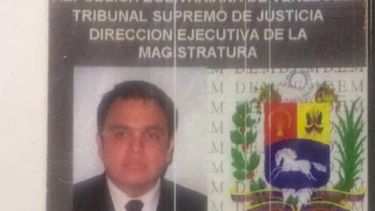 El juez intentó huir, por lo que le dispararon y lo despojaron de sus pertenencias, señaló el texto del Ministerio Público
