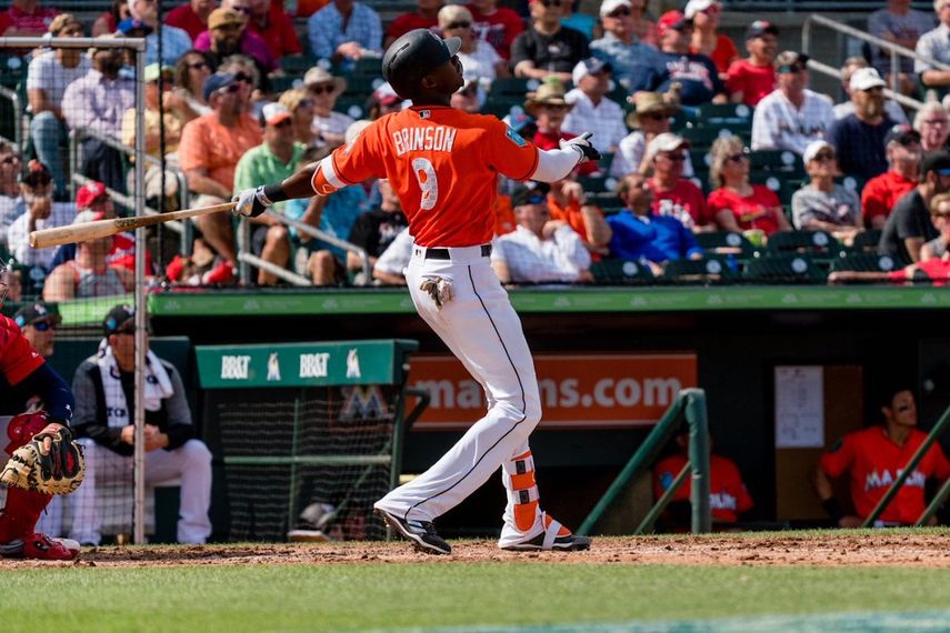 Brigson le descifró el pitcheo al derecho Jack&nbsp;Flaherty, de los Cardenales de San Luis.