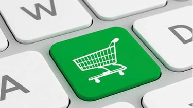 Cada vez más personas en EEUU se suman al uso de Internet para hacer sus compras.