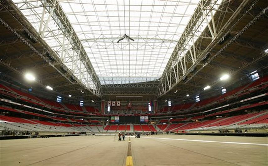 Este año, todos los partidos jugados en el estadio de la Universidad de Phoenix fueron con el techo abierto. (AP)