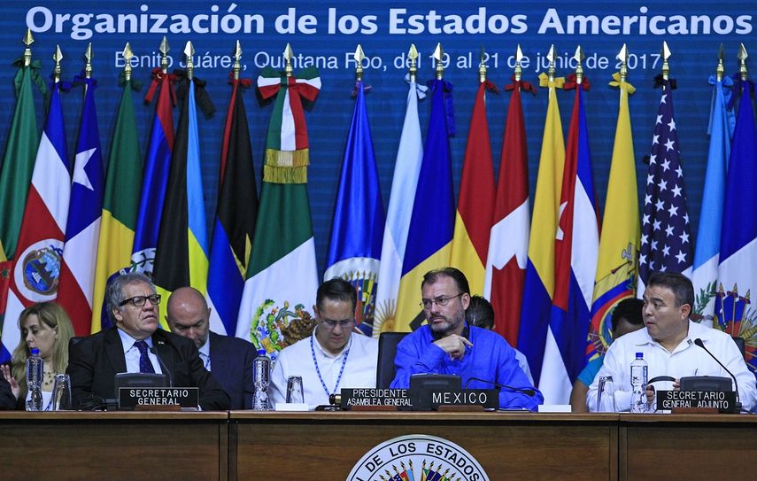 Un grupo de países liderado por México intentó hasta el último momento que se aprobase en la OEA un texto que incluyera la petición de cancelar la Asamblea Nacional Constituyente de Venezuela.