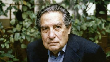 El laureado escritor mexicano falleció en 1998. (EFE)