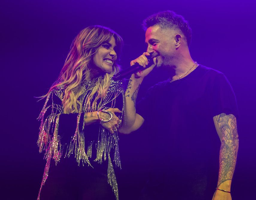 Kany García y Alejandro Sanz cantan juntos en el concierto de la artista boricua en Madrid.&nbsp;