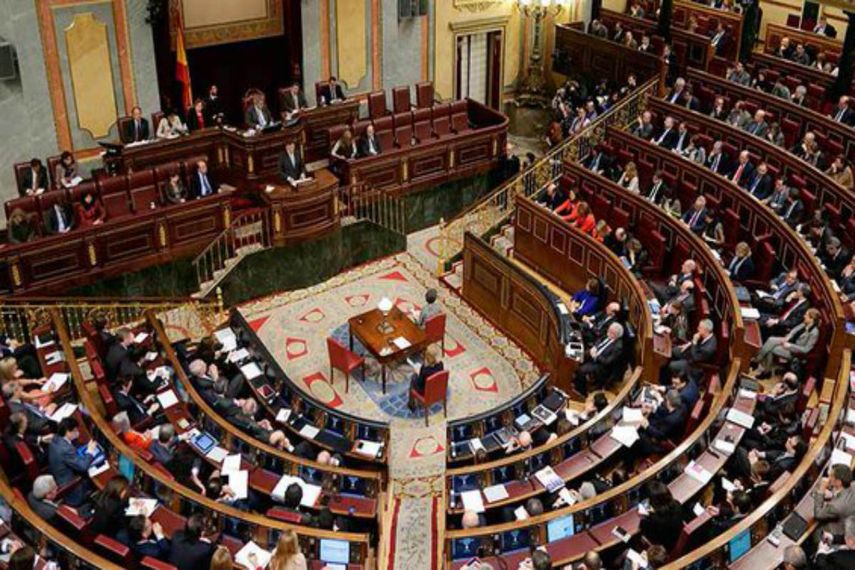 El Congreso de los Diputados españoles apela a fomentar el diálogo en Venezuela y expresa su repudio por los insultos de Maduro a Rajoy (TWITTER/@unionradionet)