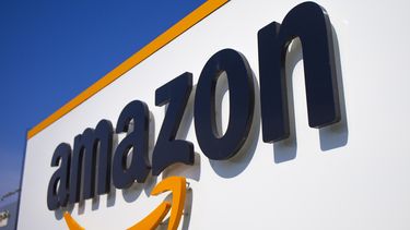 El logo del gigante minorista y de tecnología, Amazon.