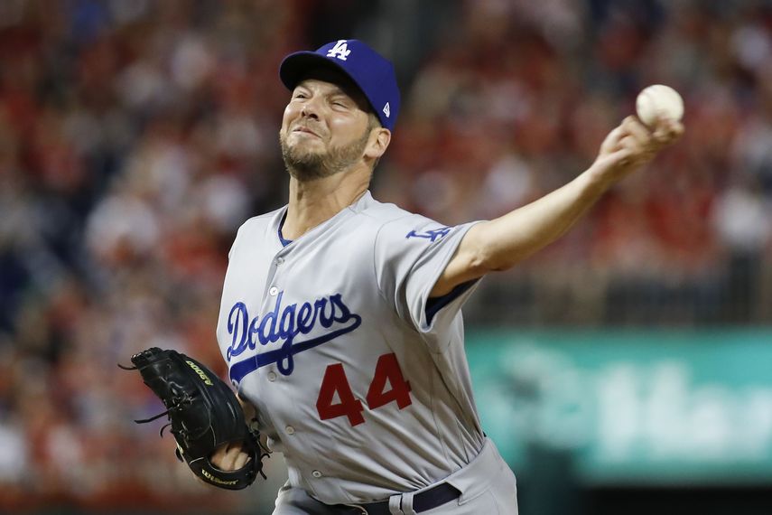 El zurdo Rich Hill, de 39 a&ntilde;os,&nbsp;fue abridor en 13 juegos con los Dodgers de Los &Aacute;ngeles la pasada campa&ntilde;a&nbsp;y termin&oacute; con marca de 4-1 y un promedio de carreras limpias permitidas de 2,45.