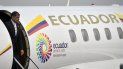 En esta foto de archivo tomada el 4 de diciembre de 2014, el presidente de Ecuador, Rafael Correa, se baja de su avión a su llegada a la base aérea Simón Bolívar en Guayaquil, Ecuador En esta foto de archivo tomada el 4 de diciembre de 2014, el presidente de Ecuador, Rafael Correa, se baja de su avión a su llegada a la base aérea Simón Bolívar en Guayaquil, Ecuador