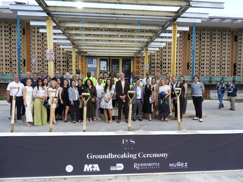 Ceremonia inaugural de las obras de la Terminal PS en Miami.&nbsp;