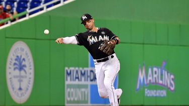 El infielder de los peces no pudo evitar lo que muchos pronosticaban. Un año duro para los Marlins, pero su sentido de ayuda va más allá del terreno de juego y cuando lleva un uniforme puesto.