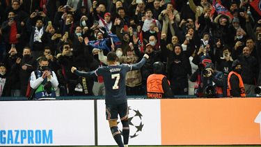 Kylian Mbappé resolvió con gol en el minuto 94 para darle el triunfo al PSG sobre el Real Madrid