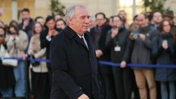 François Bayrou, de 73 años, es el nuevo primer ministro de Emmanuel Macron en Francia