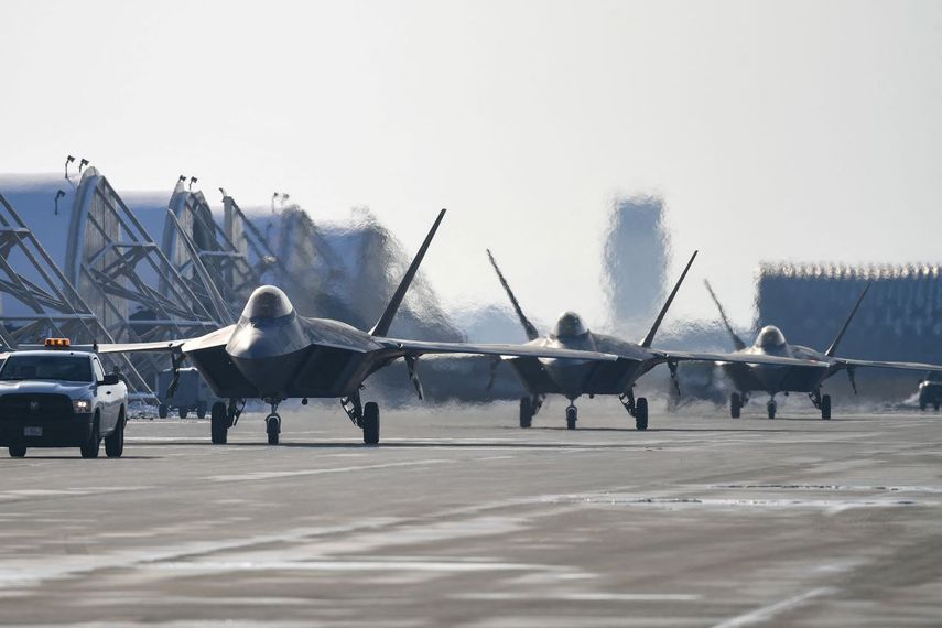 Aviones de guerra F-22.