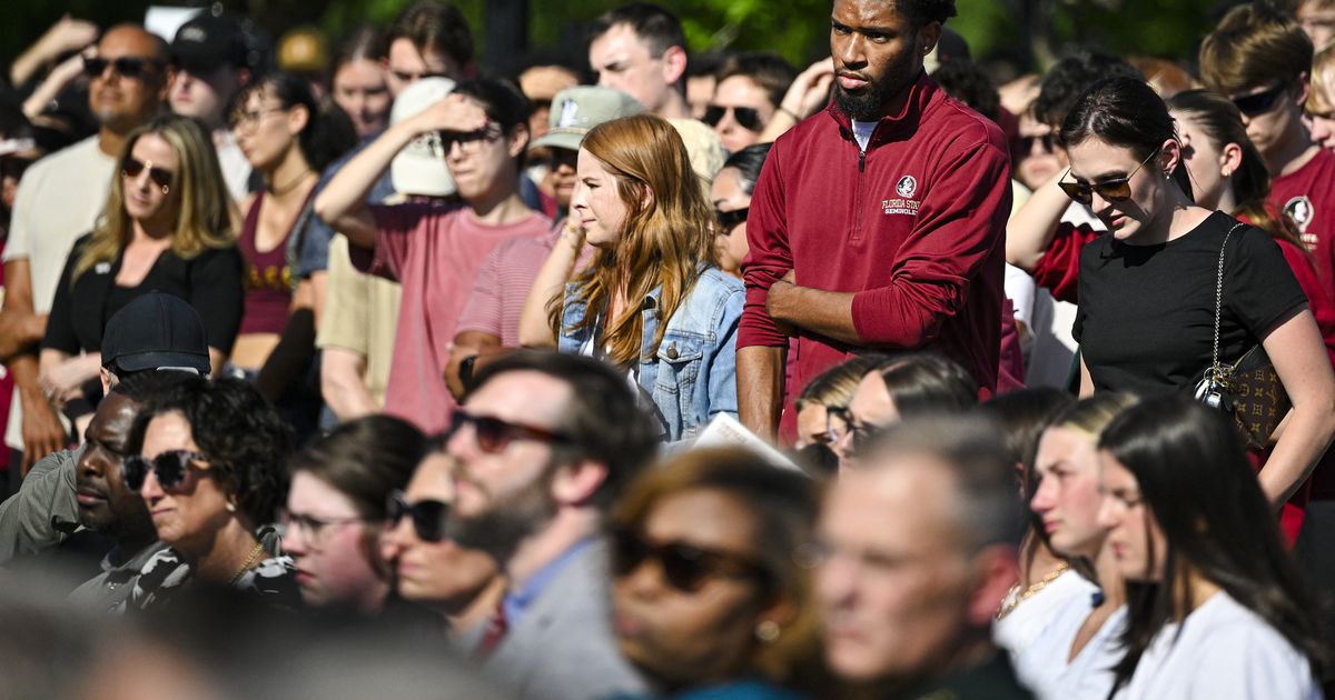 Sobrevivientes de Parkland lideran rechazo a ley que baja edad para comprar armas en Florida