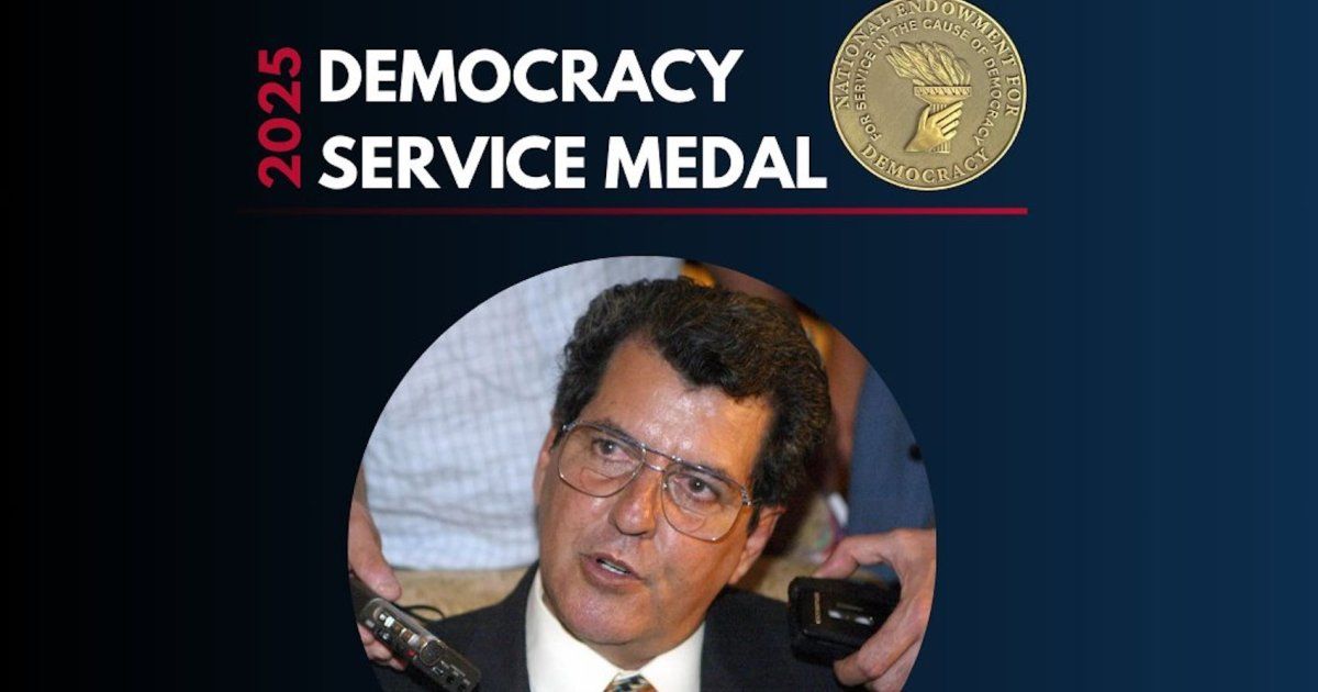 Oswaldo Payá es reconocido póstumamente con Medalla por Servicio a la Democracia