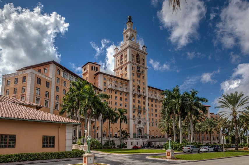 Hotel Biltmore, propiedad de Coral Gables pero con administración privada, es uno de los grandes símbolos arquitectónicos e históricos de la Ciudad Bonita.