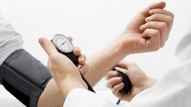 La demanda presentada ante la Corte del Distrito de Maryland asegura que el presidente Trump busca acabar con la salud asequible.&nbsp;