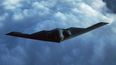 Foto del Departamento de Defensa de Estados Unidos muestra a un bombardero B-2 volando en un lugar no revelado