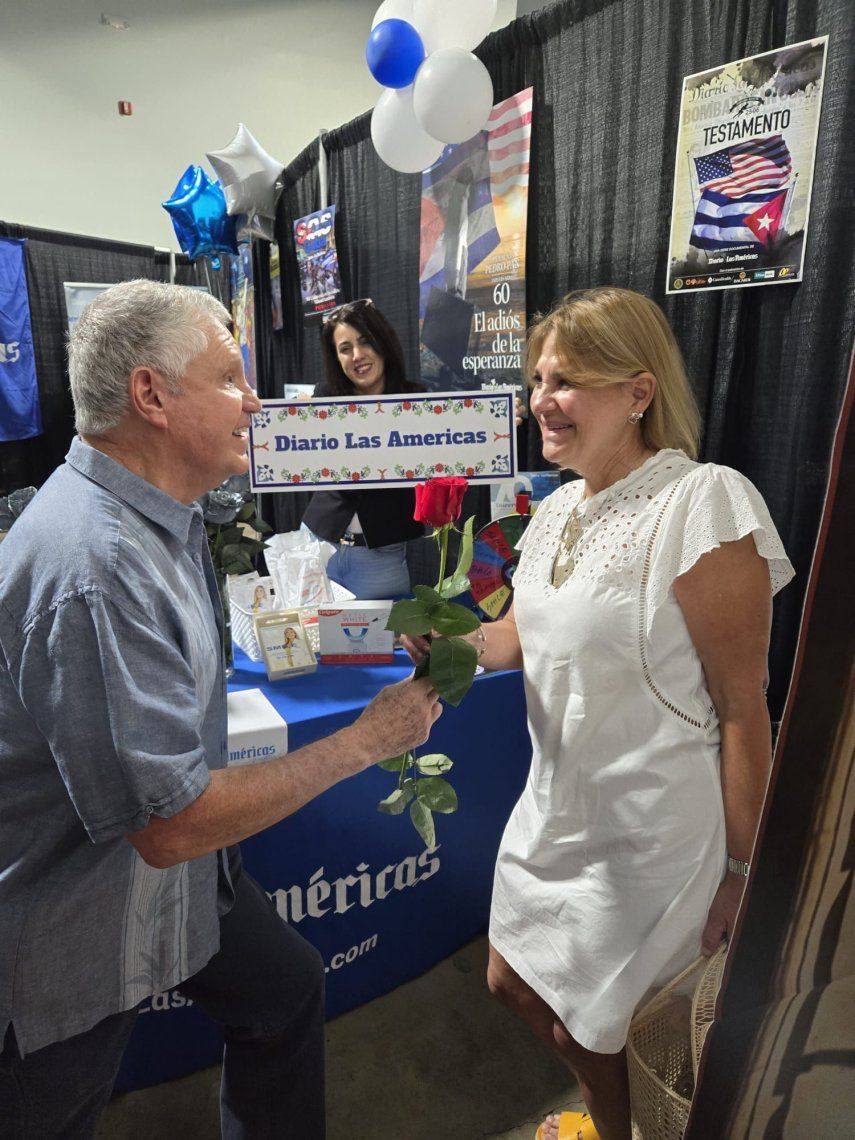 El stand de Diario Las Américas en el 25 aniversario de Cuba Nostalgia.&nbsp;