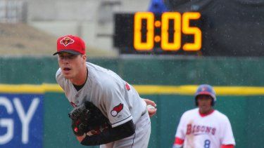 En esta foto del 9 de abril de 2015, Alex Meyer, de los Red Wings de Rochester, se apresta a realizar un lanzamiento en un juego de Ligas Menores ante los Bisons de Buffalo