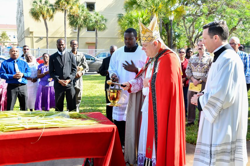 Comienza con fervor la Semana Santa en Miami