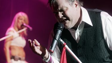 En esta imagen de archivo, Meat Loaf actúa durante un concierto en el Madison Square Garden de Nueva York, el 18 de julio de 2007.&nbsp;