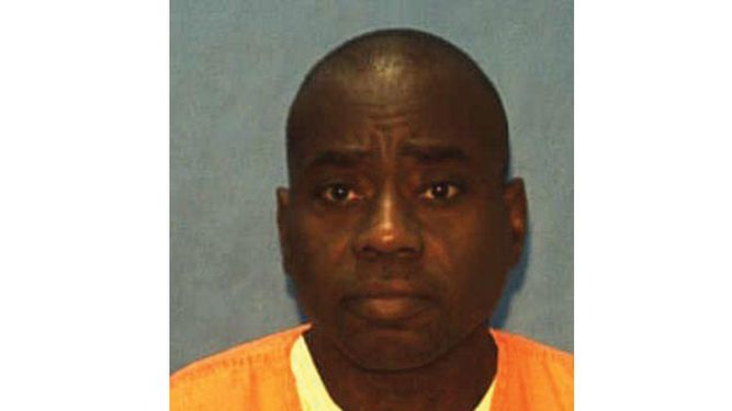 Robert Lavern Henry atacó a dos compañeras de trabajo con un martillo y las quemó vivas. (Florida Department of Corrections)