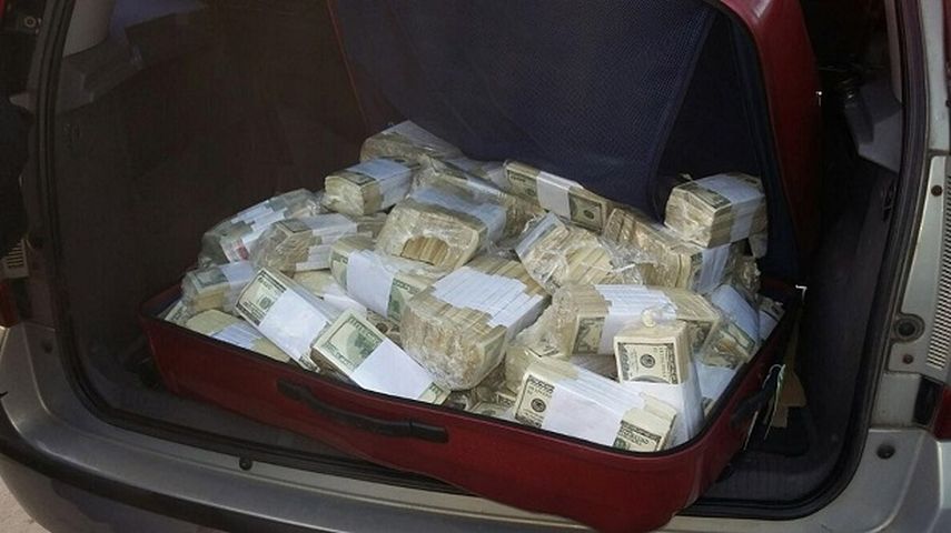 Más de 8 millones de dólares fue e dinero incautado (CORTESÍA. lanación.com.ar)