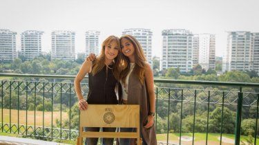 Nora Barberena Monterrey (izquierda) y Regina Quintero Monterrey.