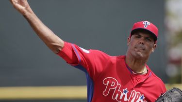 González tiene contrato por tres años y 12 millones de dólares. (ARCHIVO)
