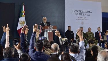 Conferencia de prensa del presidente Andrés Manuel López Obrador un día después de tiroteos entre policía y delincuentes en la ciudad de Culiacán, México, el viernes 18 de octubre de 2019.