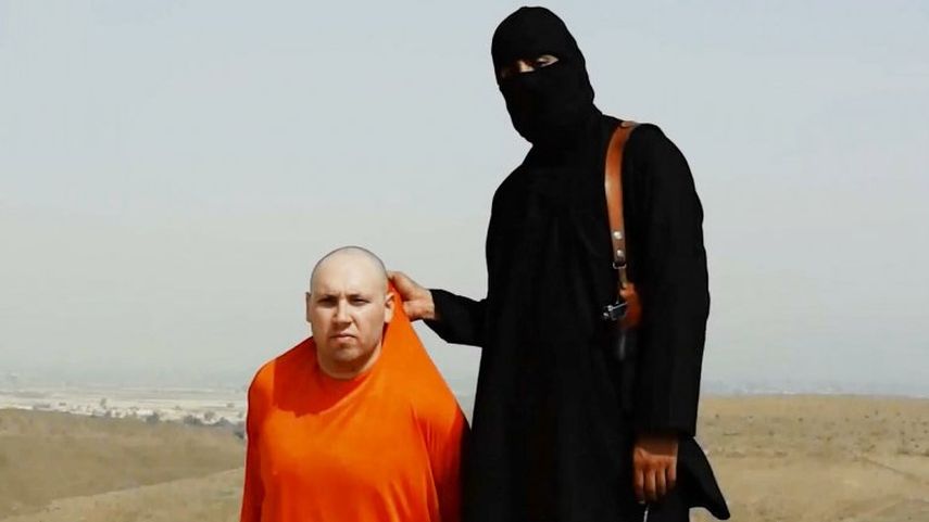 Imagen del video de amenaza a Steven Sotloff