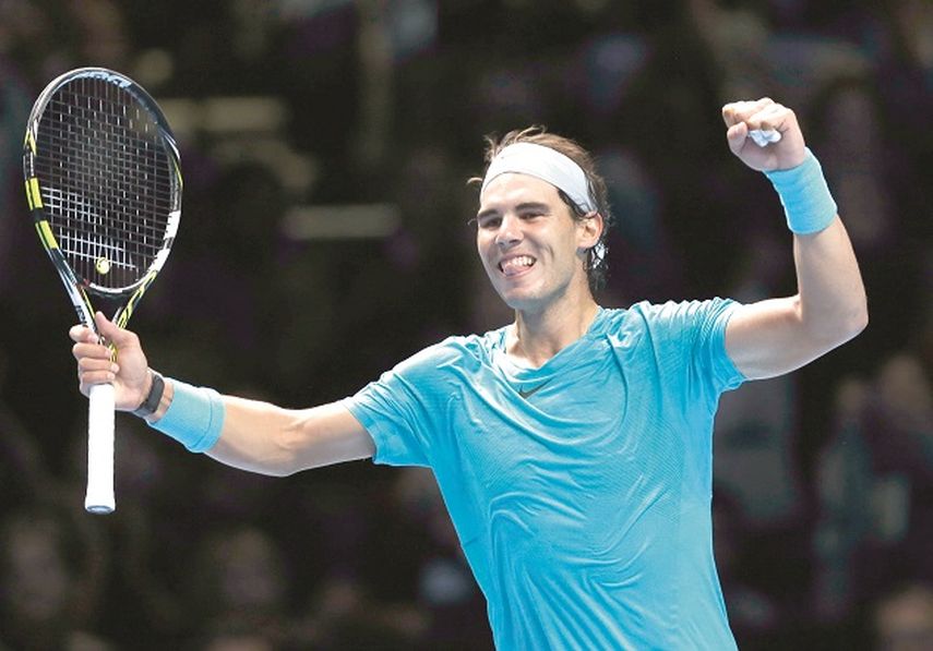 Rafael Nadal venció al suizo Stanilas Wawrinka  7-6 (7-5) y 7-6 (8-6), en la Copa de Maestros de Londres y aseguró el número uno del mundo. (AP)