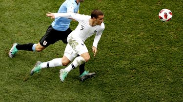 El defensor se convirtió en el uruguayo con más partidos como capitán en una Copa del Mundo (8).