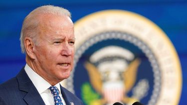El presidente de Estados Unidos, Joe Biden, habla en el Auditorio Sur de la Casa Blanca. &nbsp;