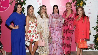 Dessire Ramírez León, Gretel Jardón, Gloria Ordaz, Jenisbel Acevedo, Sissi Fleitas y Yenin Acevedo.