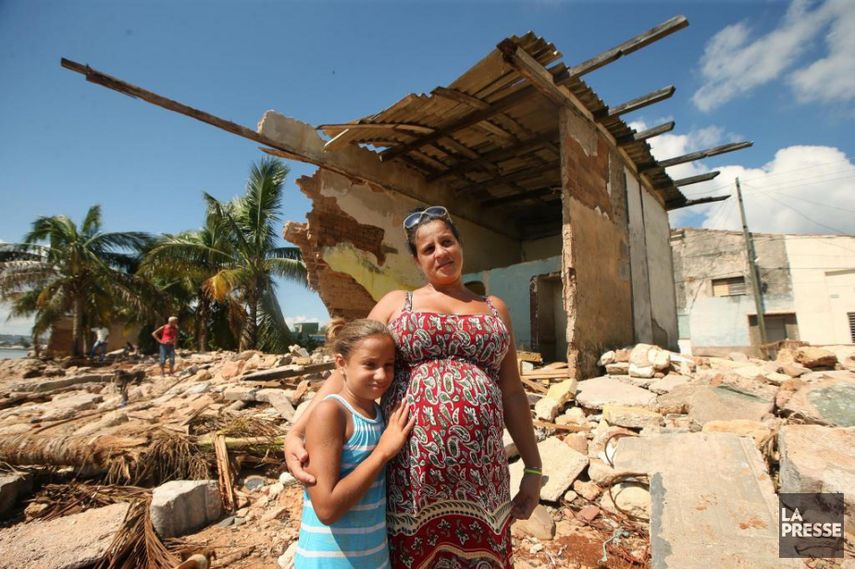 La devastación fue extrema, las casas completamente destruidas, expresó&nbsp;Cloutier luego de la visita al pueblo. Las familias estaban tratando de recoger lo que quedaba. La gente dormía en una cama con sus hijos, en medio de su casa sin techo ni paredes. La escena era espantosa.