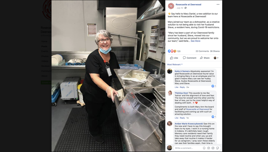 Mary Daniel trabaja como lavaplatos en el centro de cuidados donde est&aacute; su esposo para poder estar cerca de &eacute;l.&nbsp;