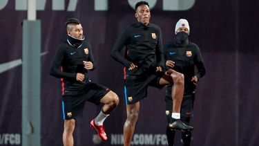 El colombiano ya ha entrenado a la par del resto de sus nuevos compañeros en el club catalán.