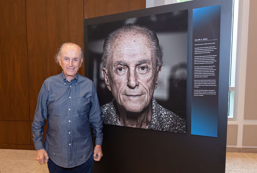 Retrato de Allan Hall.