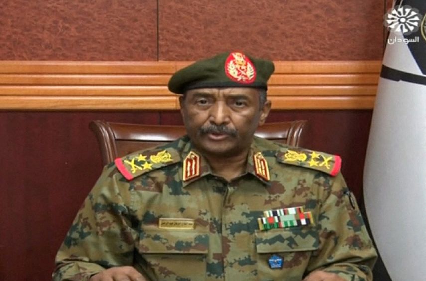 Esta captura tomada de la televisión de Sudán muestra al general del ejército Abdel Fattah al-Burhan dirigiéndose al pueblo sudanés el 25 de octubre de 2021.&nbsp;&nbsp;