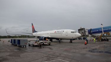 Con el vuelo 482 de Delta Airlines, procedente de Nueva York, se reanudaron este jueves los servicios en el Aeropuerto Punta Cana.